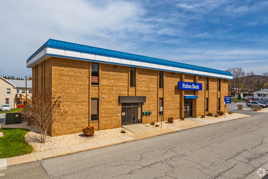 More Photos Of 207 N Main St, Boonsboro Office For Sale