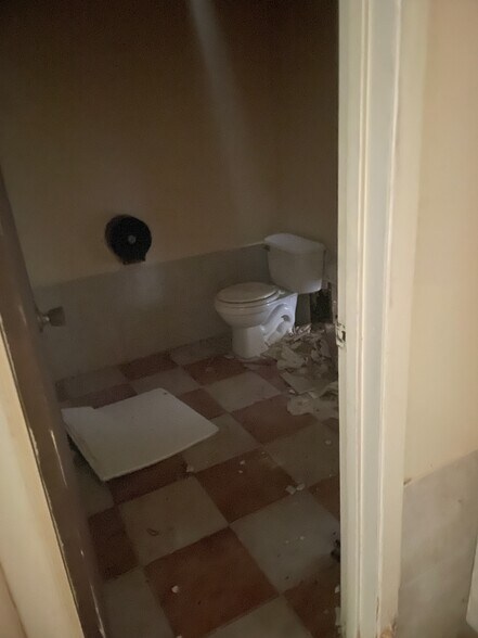 More Photos Of 103 Old Robstown Rd, Corpus Christi Freestanding For Sale