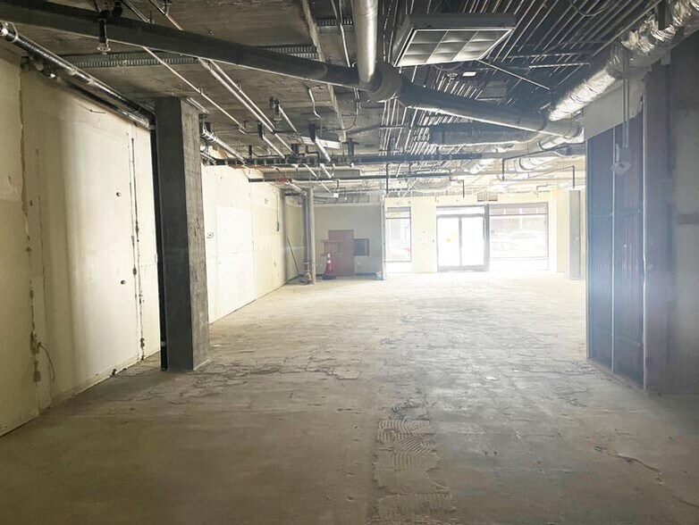 More Photos Of 3938 24th St, San Francisco General Retail For Sale