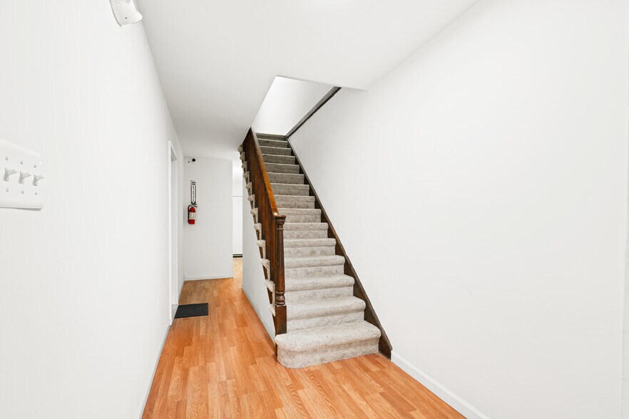 More Photos Of 718 Lamont St NW, Washington Apartments For Sale