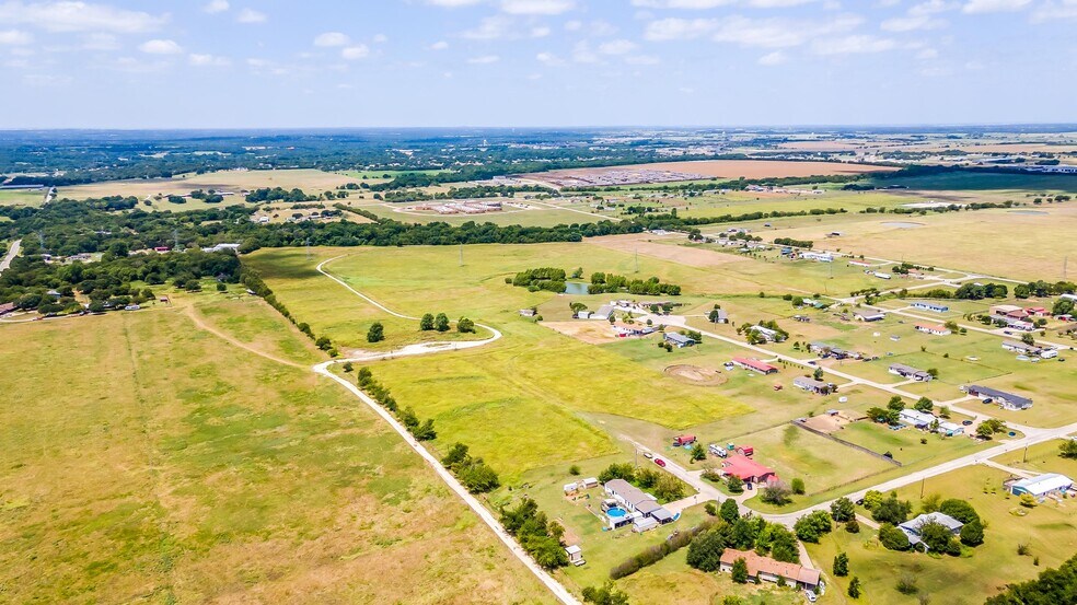More Photos Of 8306 County Road 109, Alvarado Land For Sale