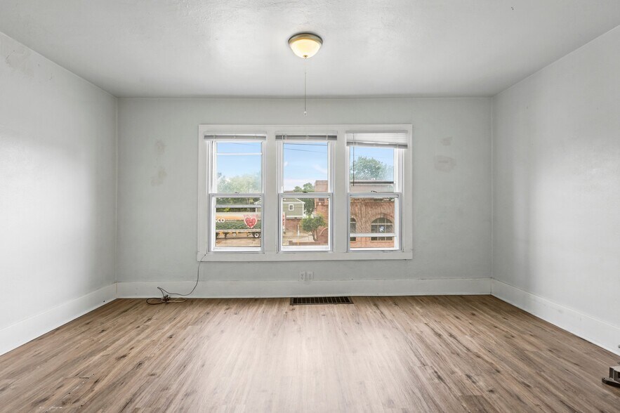 More Photos Of 516 S Park St, Madison Apartments For Sale