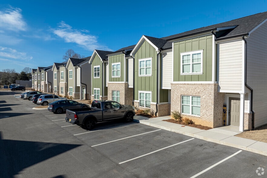 More Photos Of 7521 Middle Valley Rd, Hixson Apartments For Sale