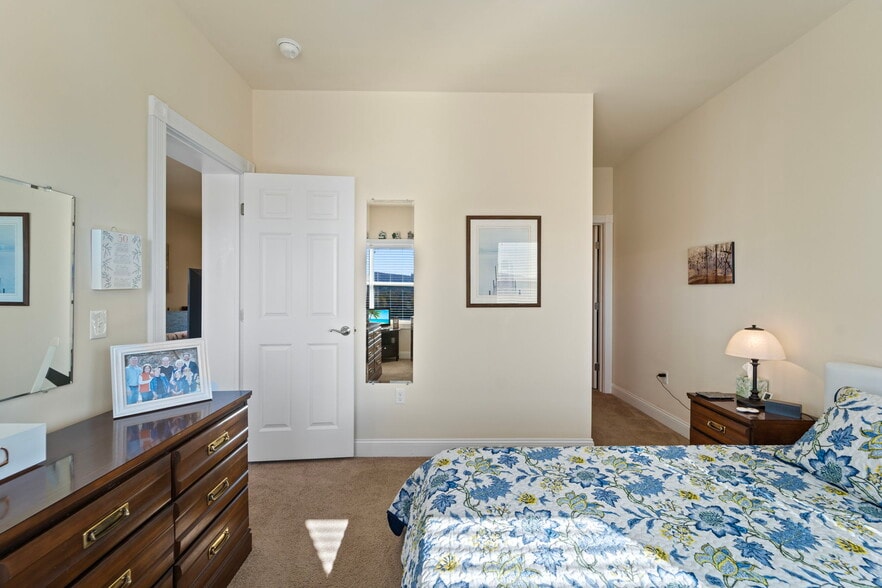 More Photos Of 501 E Franklin St, Endicott Apartments For Sale