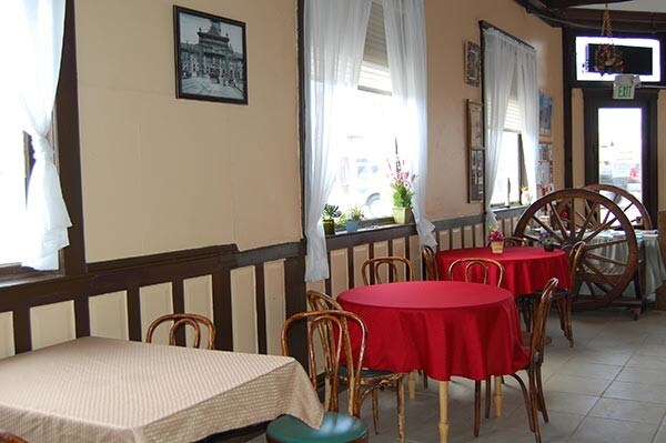 More Photos Of 402 Main St, Antonito Hotel For Lease