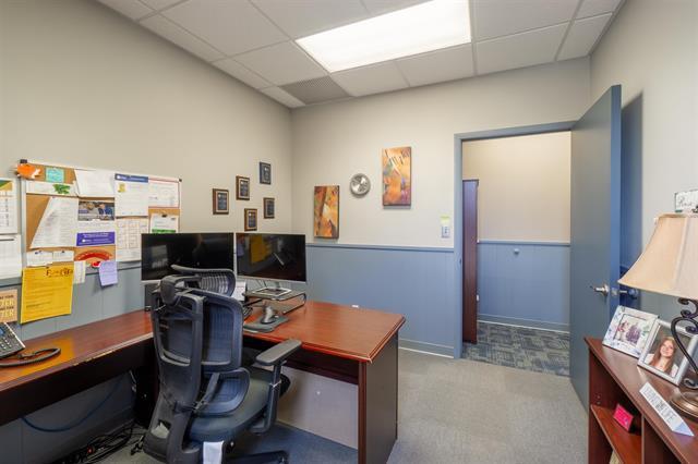 More Photos Of 1818 Grand Ave, Wausau Office For Sale