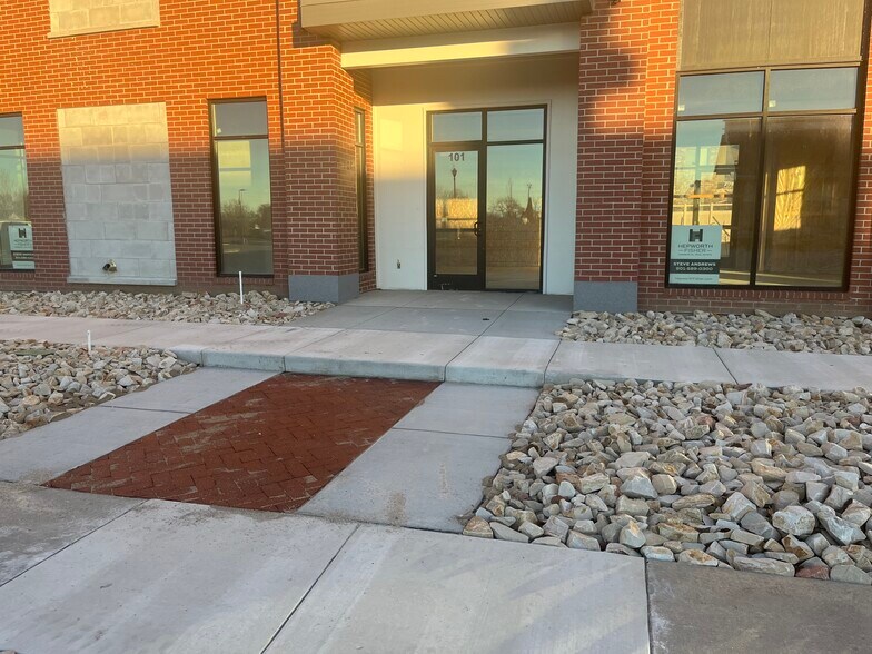 More Photos Of 189 S 200 W, Bountiful Apartments For Lease