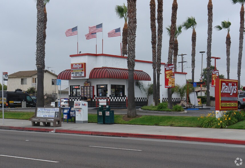 Primary Photo Of 1545 Palm Ave, San Diego Fast Food For Sale