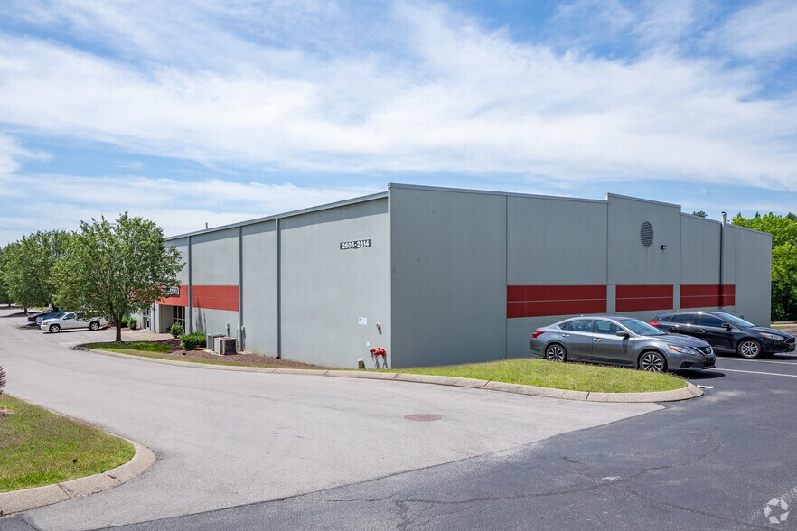 Primary Photo Of 2606-2614 Brick Church Pike, Nashville Distribution For Lease