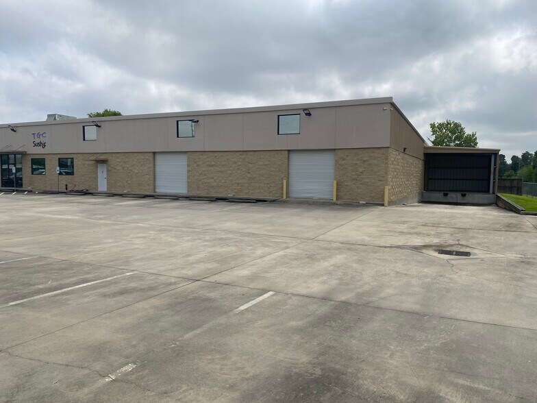 More Photos Of 4122 Campbell Rd, Houston Flex For Sale