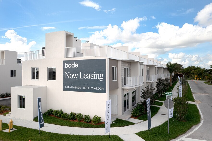 More Photos Of 26201 SW 138th Ct, Homestead Apartments For Sale