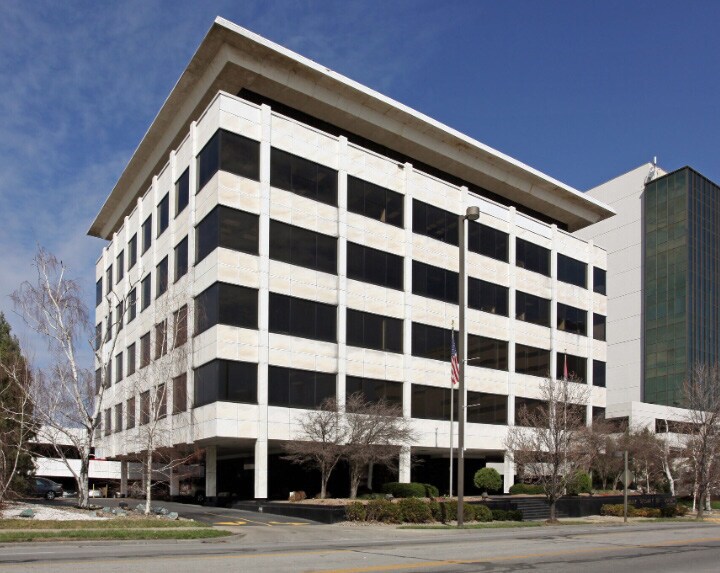 More Photos Of , Kansas City Office For Sale