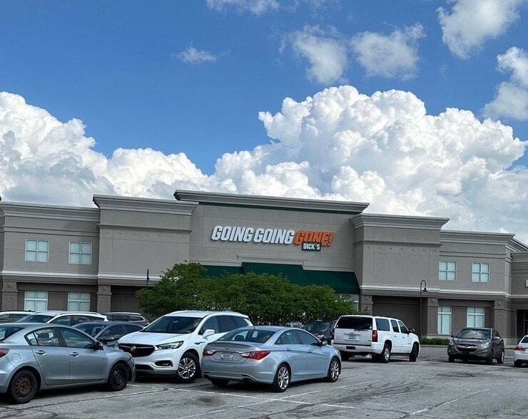 More Photos Of 1001 N State Road 135, Greenwood Storefront For Lease