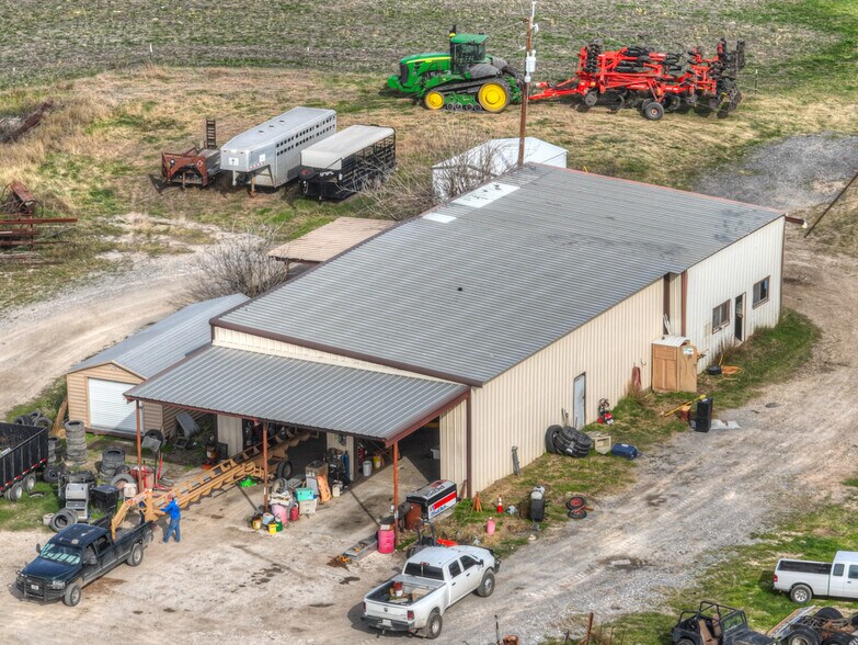 More Photos Of 931 W FM 78, Marion Land For Sale