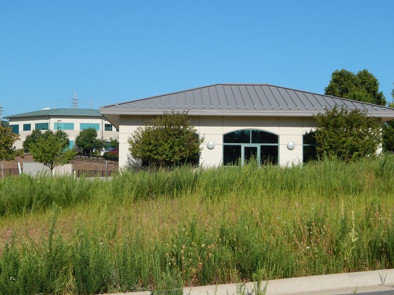 More Photos Of 5780 Osage Beach Pky, Osage Beach Medical For Sale