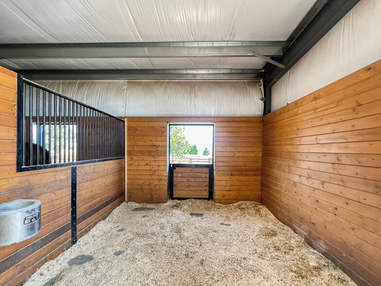 More Photos Of 2301 N Mountain View Rd, Moscow Horse Stables For Sale