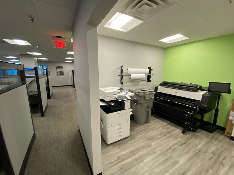 More Photos Of 6777 Camp Bowie Blvd, Fort Worth Office For Lease