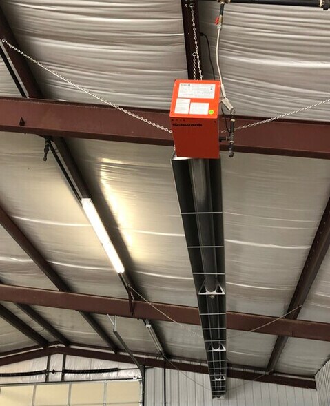 More Photos Of 322 E Thomas Ave, Stillwater Warehouse For Lease