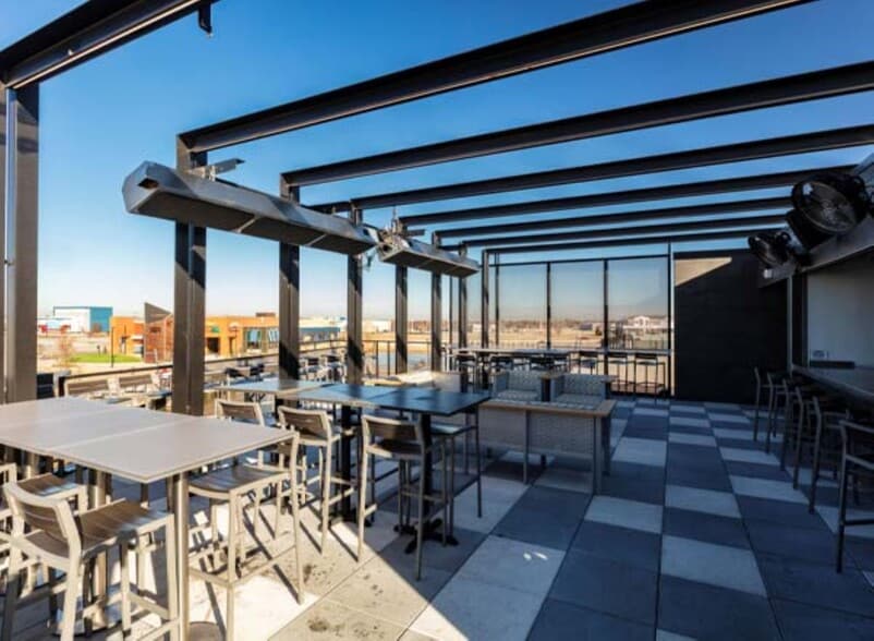 More Photos Of 1324 W Memorial Rd, Oklahoma City Restaurant For Lease