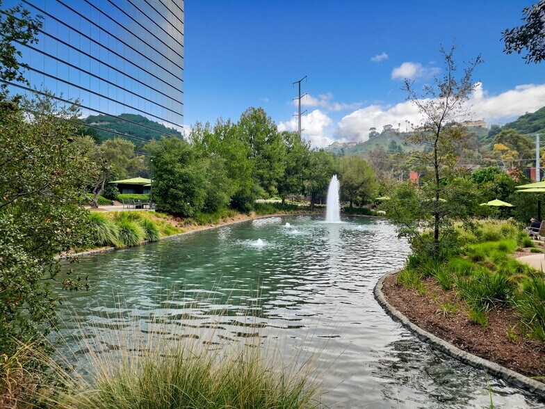 More Photos Of 3111 Camino del Rio N, San Diego Coworking Space