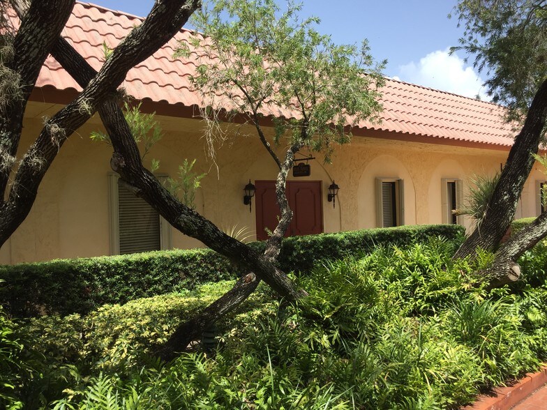 More Photos Of 2560 Rca Blvd, Palm Beach Gardens Medical For Lease