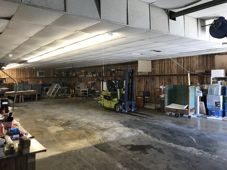 More Photos Of 7837 Ocean Gateway Dr, Easton Storefront Retail Office For Sale