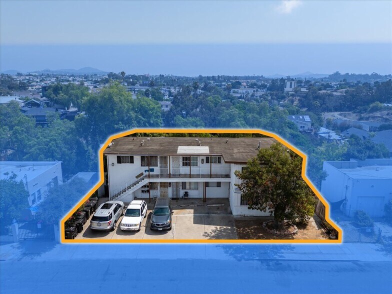 Primary Photo Of 4834-4844 Lantana Dr, San Diego Apartments For Sale