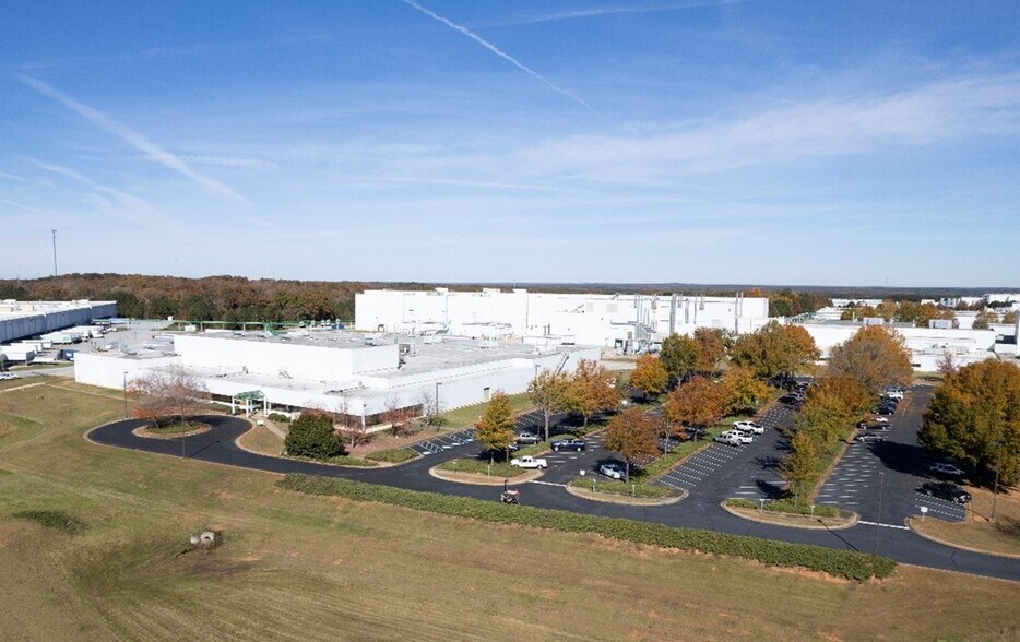 More Photos Of 211 Puckett Ferry Rd, Greenwood Unknown For Lease