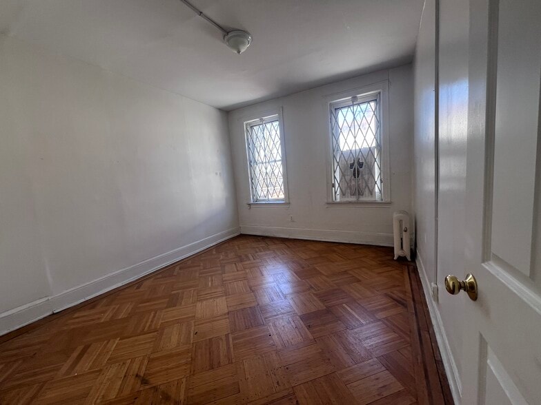 More Photos Of 5017 Avenue D, Brooklyn Storefront Retail Residential For Sale