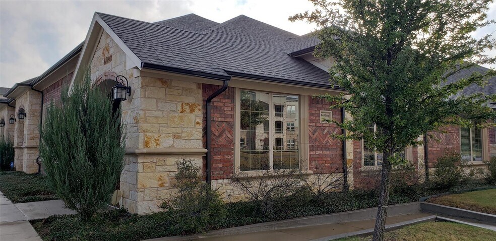 More Photos Of 8951 Collin McKinney Pky, McKinney Medical For Sale