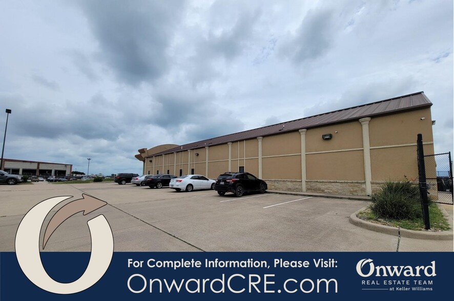 More Photos Of 688 Alliance Pky, Hewitt Medical For Lease