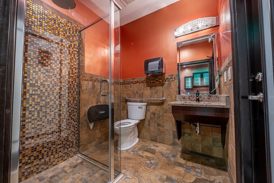 More Photos Of 8550 NE 138th Ln, The Villages Medical For Sale