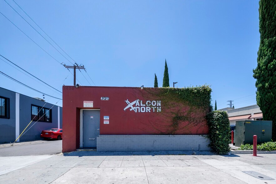 More Photos Of 2020 E Artesia Blvd, Long Beach Bar For Sale