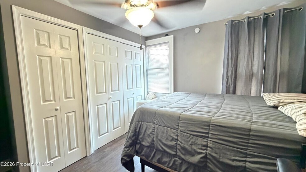 More Photos Of 125 Grove St, Wilkes-Barre Apartments For Sale
