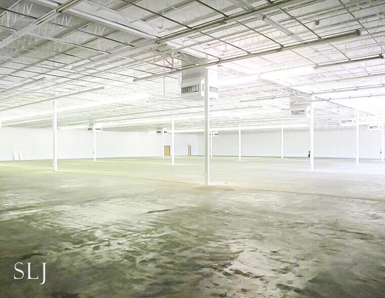 More Photos Of 2323 Big Town Blvd, Mesquite Freestanding For Lease