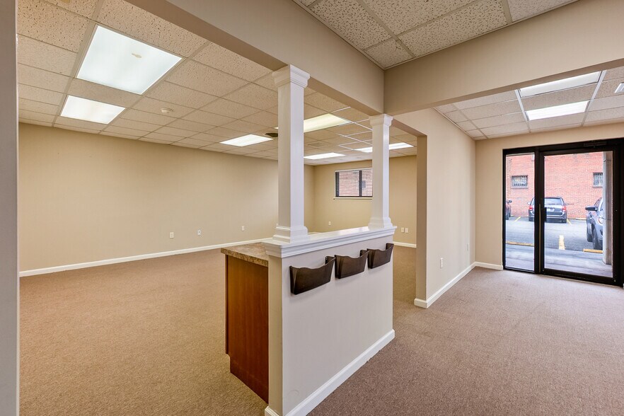 More Photos Of 65 E Main St, Pulaski Coworking Space