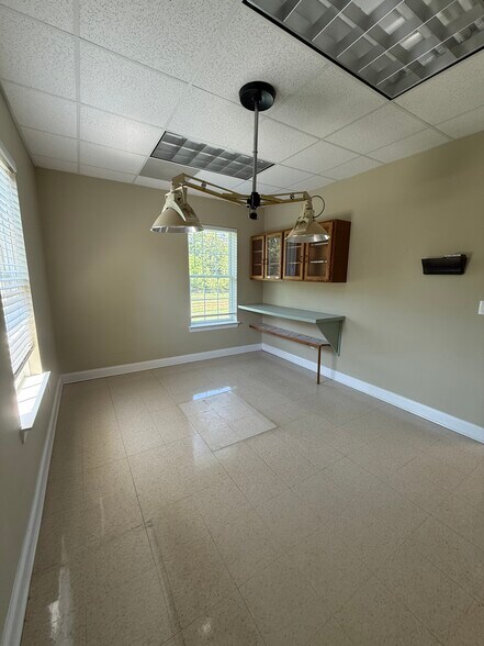 More Photos Of 2950 Senna Dr, Matthews Office For Lease