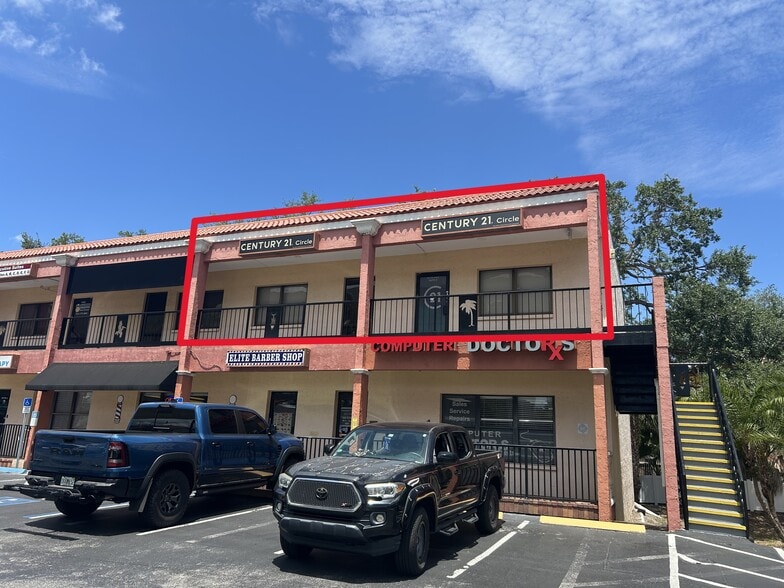 More Photos Of 4707 W Gandy Blvd, Tampa Storefront Retail Office For Lease