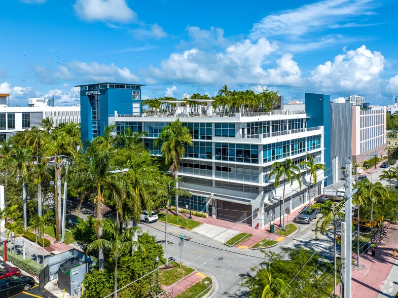 More Photos Of 429 Lenox Ave, Miami Beach Office For Lease