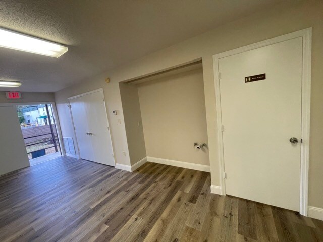 More Photos Of 1707 South St, Leesburg Daycare Center For Sale