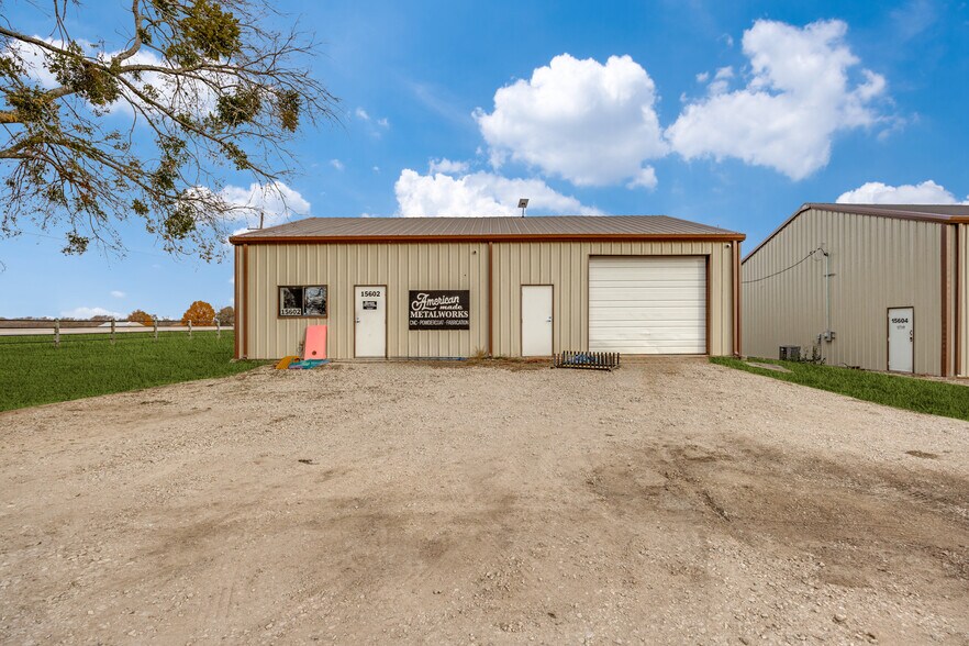 More Photos Of 15602 State Highway 160, Blue Ridge Warehouse For Sale