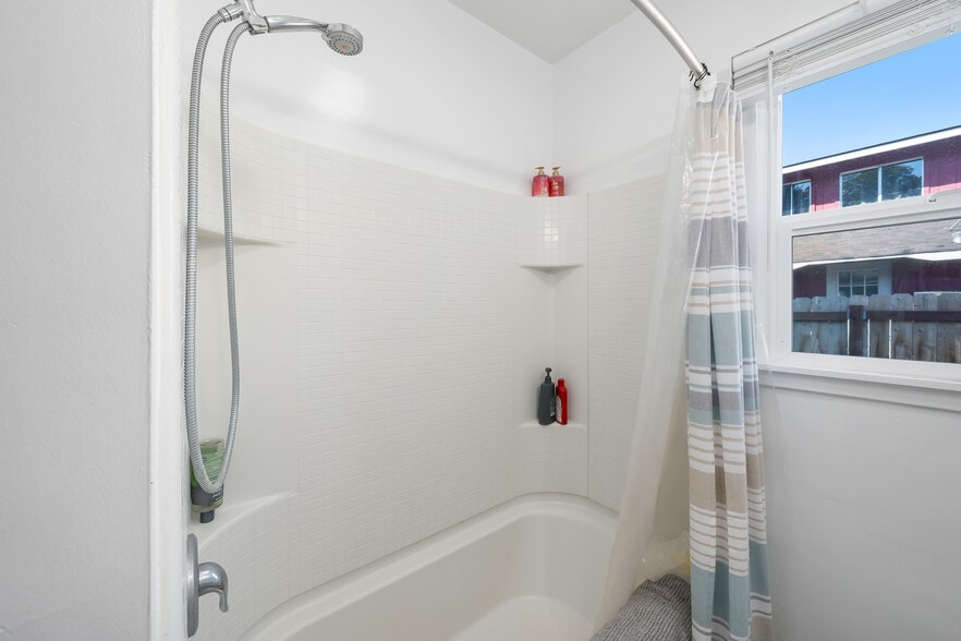 More Photos Of 364 Hathway Ave, San Luis Obispo Apartments For Sale