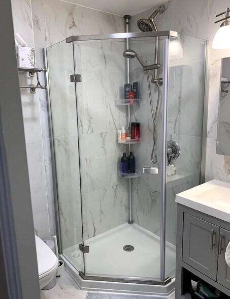 More Photos Of 176 N 8th St, Brooklyn Apartments For Sale