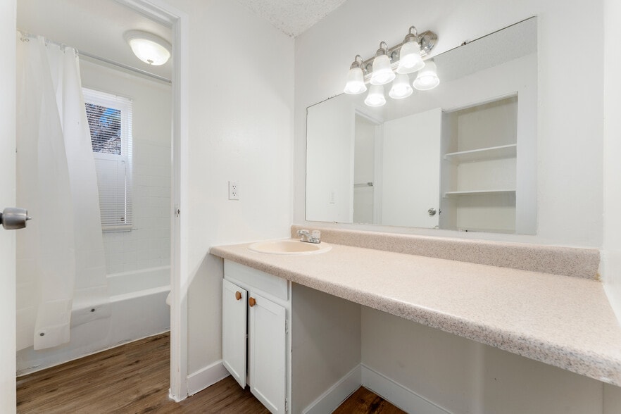 More Photos Of 11948 E 17th Ave, Aurora Apartments For Sale