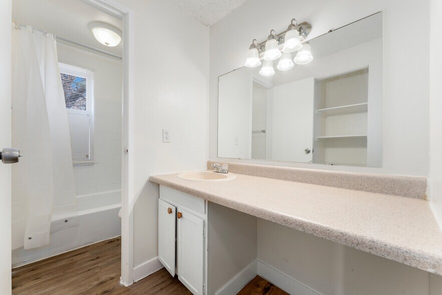 More Photos Of 11948 E 17th Ave, Aurora Apartments For Sale