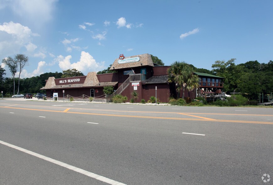 More Photos Of 310 Sunset Blvd N, Sunset Beach Restaurant For Sale
