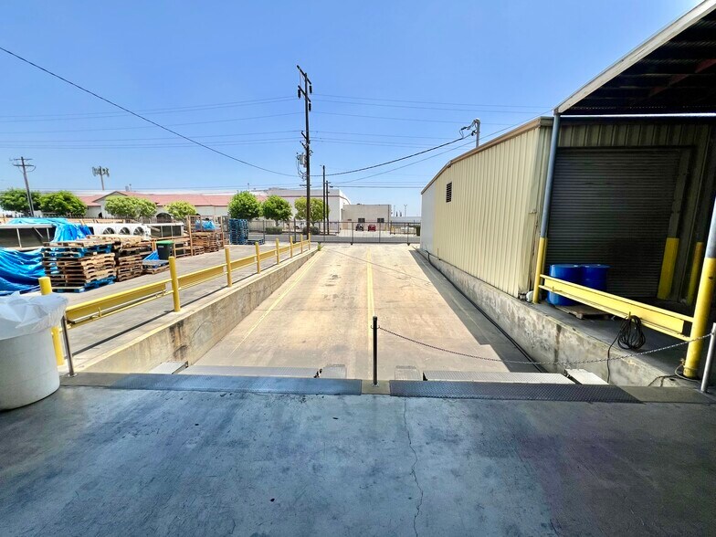 More Photos Of 1641 N 8th St, Colton Food Processing For Lease