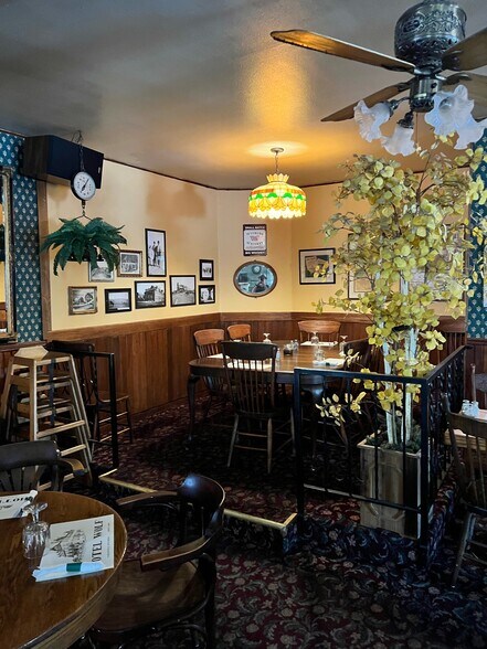 More Photos Of 101 E Bridge Ave, Saratoga Hotel For Sale