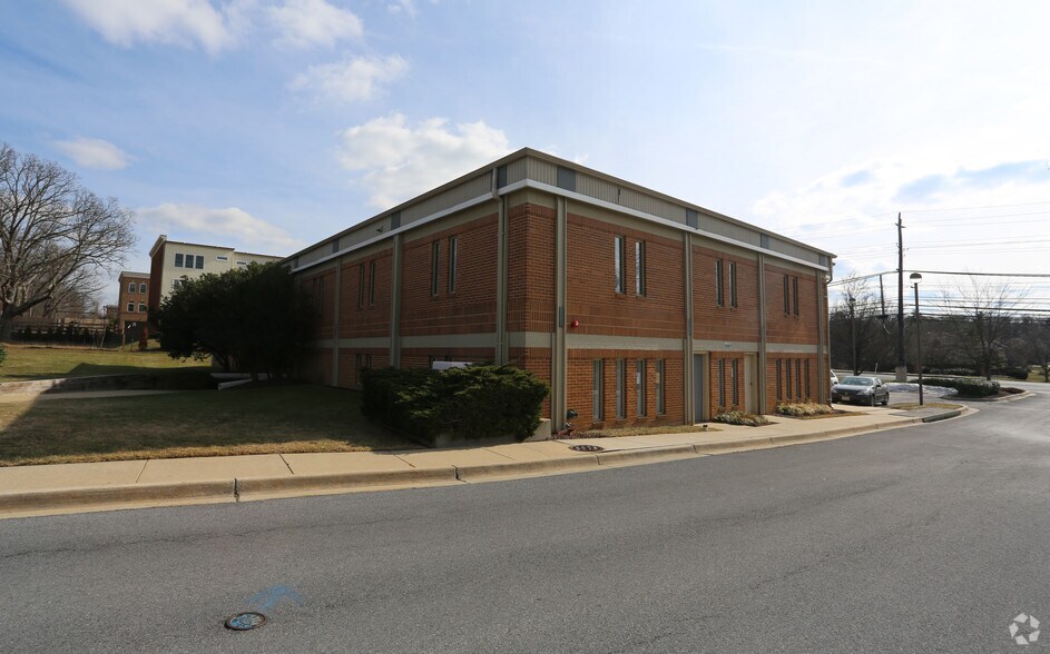 More Photos Of 14801 Physicians Ln, Rockville Medical For Sale