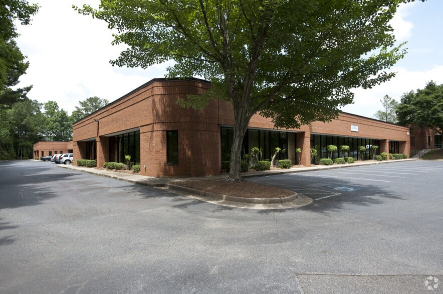 More Photos Of 2660 Holcomb Bridge Rd, Roswell Unknown For Lease
